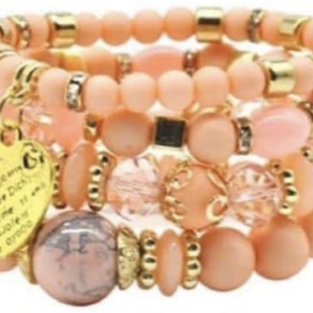 Handmade Bohemian Crystal Beads Bracelet with Heart Pendant